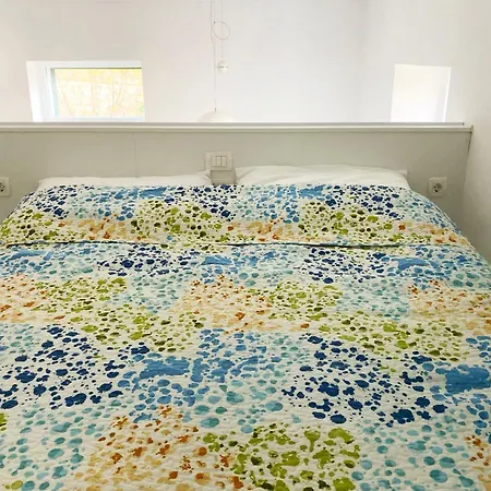 Apartman Orchard On Rokova St - 5 Min Walk To The Old Town Of