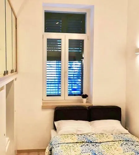 Orchard On Rokova St - 5 Min Walk To The Old Town Of *