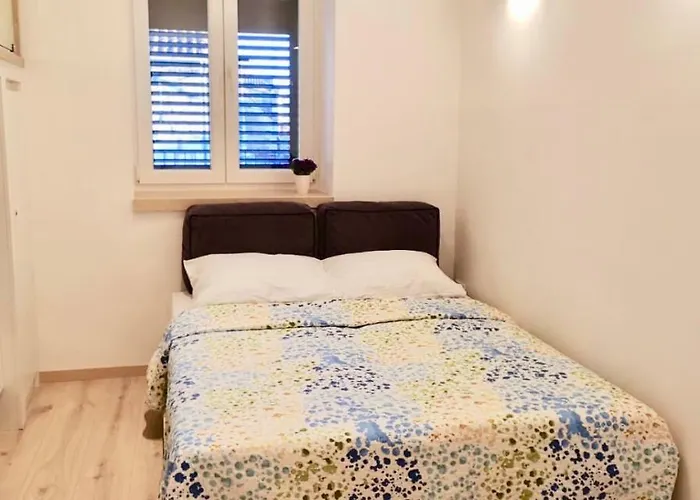 Orchard On Rokova St - 5 Min Walk To The Old Town Of Apartment Split