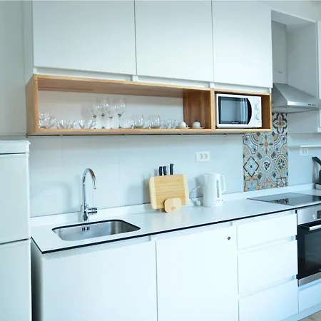 Orchard On Rokova St - 5 Min Walk To The Old Town Of Daire *